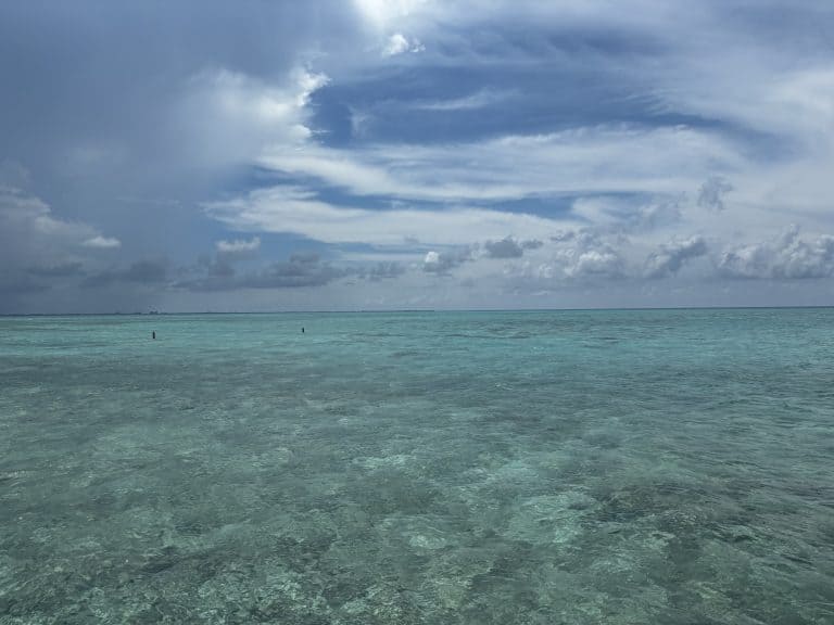 A COMPLETE GUIDE TO RUM POINT GRAND CAYMAN (FROM AN EX-LOCAL)